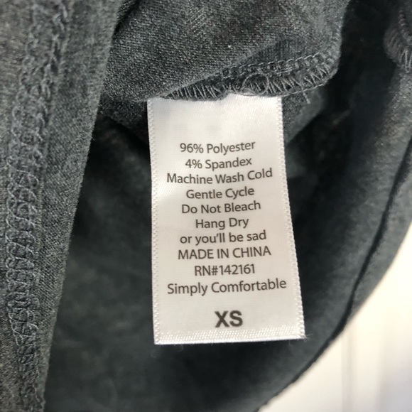 Lularoe quarter length sleeve T-shirt - Picture 3 of 4